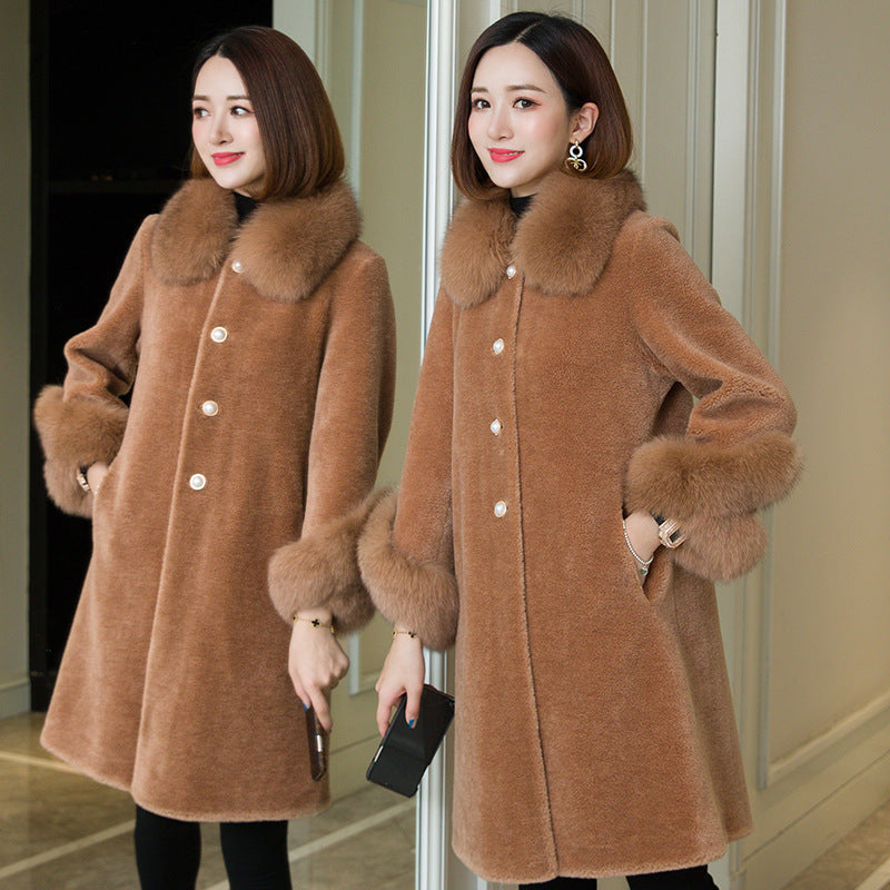 "Prato" Manteau femme mi long en laine avec colle et poignées en fourrure véritable