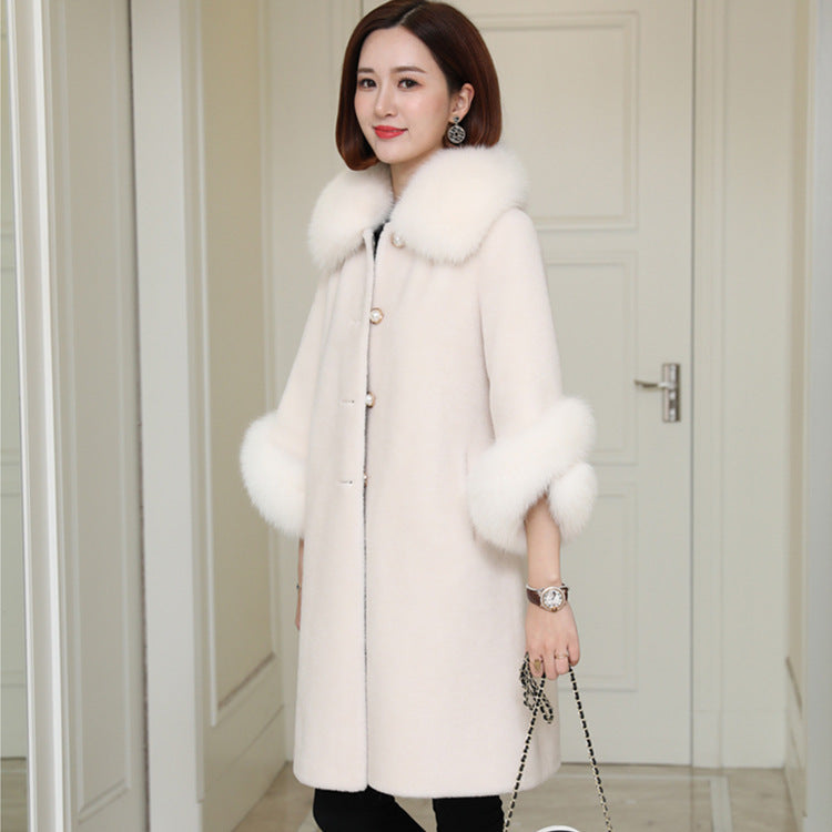 "Prato" Manteau femme mi long en laine avec colle et poignées en fourrure véritable