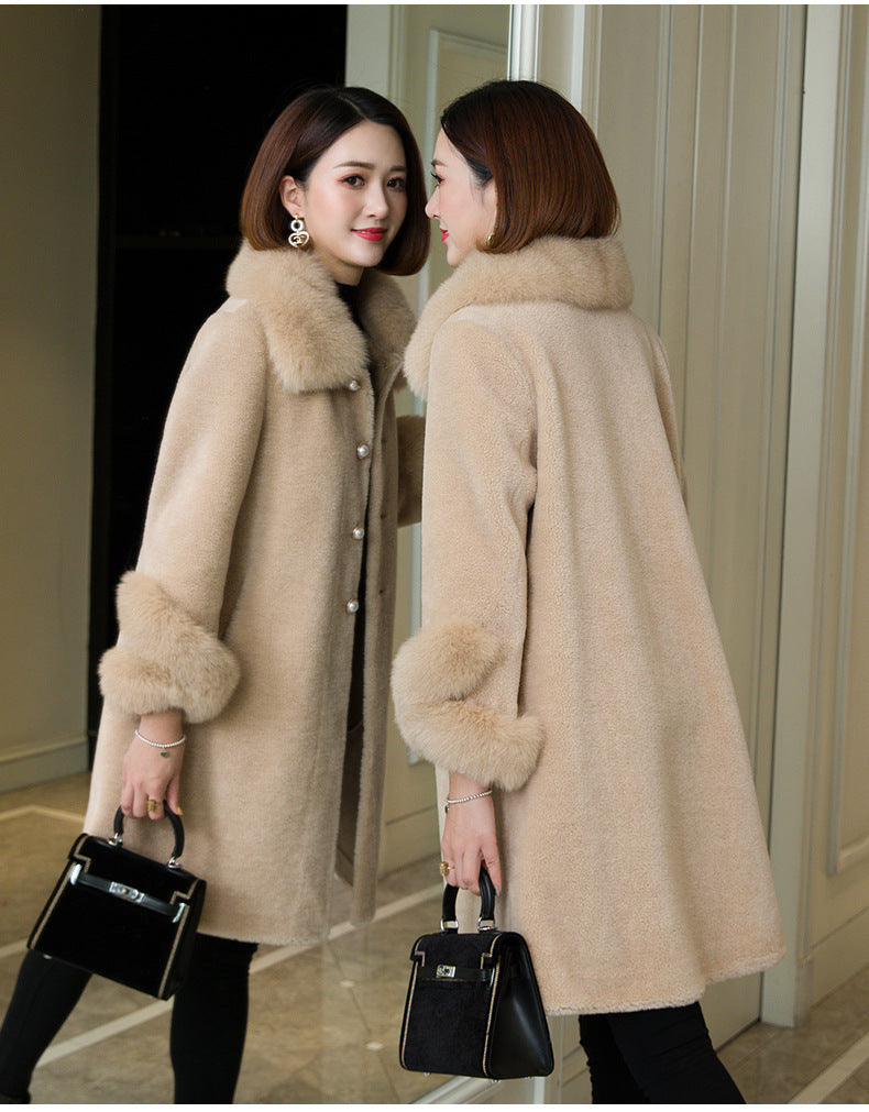 "Prato" Manteau femme mi long en laine avec colle et poignées en fourrure véritable