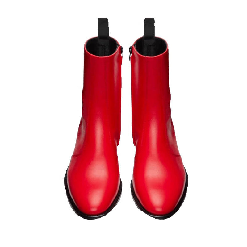 Bottes chelsea en cuir véritable rouge avec un bout amande, vue frontale