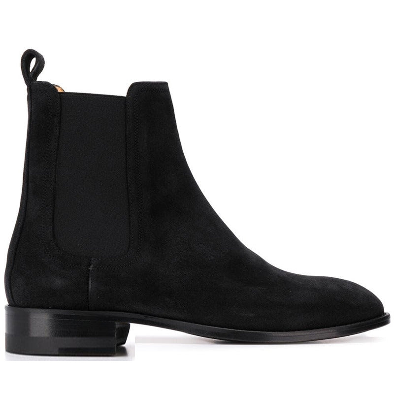 Bottes chelsea noir en cuir suédé  véritable avec bout amande et talon bas, vue de coté