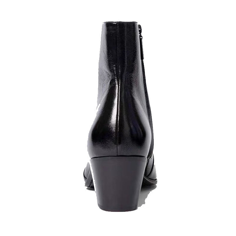 Bottes  noir en cuir véritable à talon haut et bout pointu avec fermeture latéral éclair, vue de dos