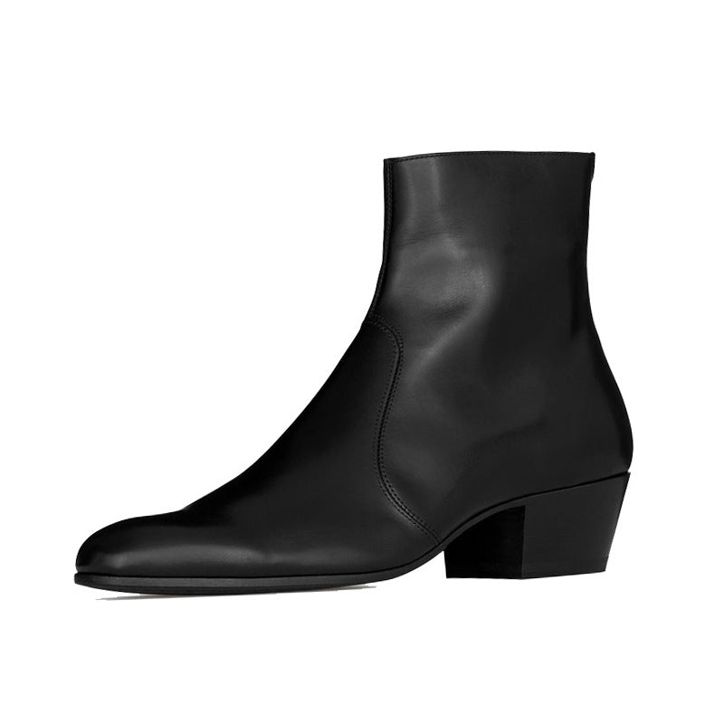  Bottes noires pour homme en cuir vachette véritable, fermeture latérale et bout rond, vue latéral.