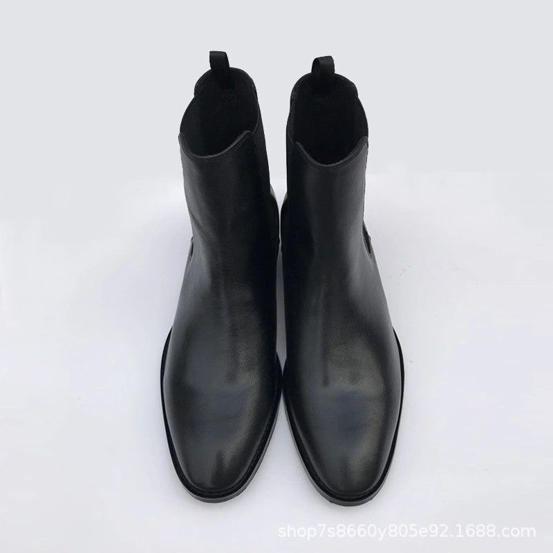 "Cortona" Bottes Chelsea pour homme en cuir vachette noir, bout amande, vue frontale