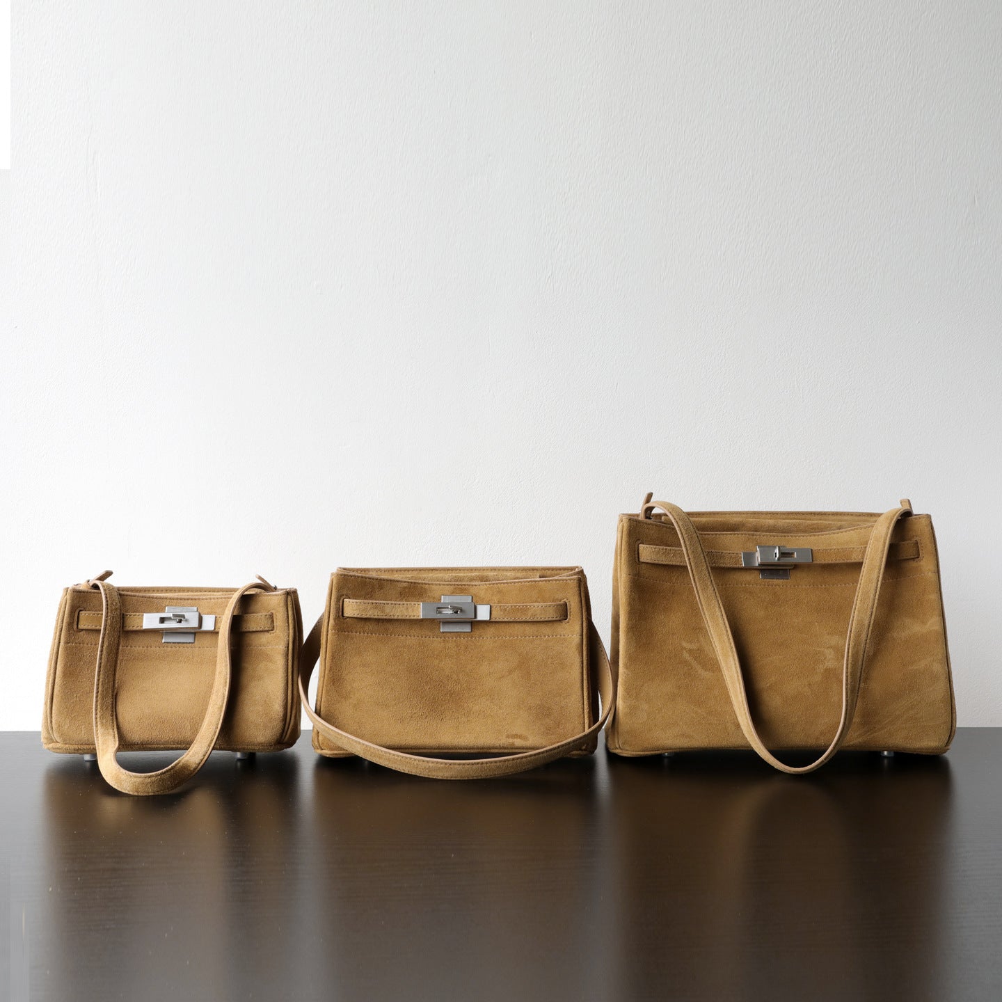 Sac Kelly en daim, petit sac bandoulière femme, coloris jaune – vue frontale