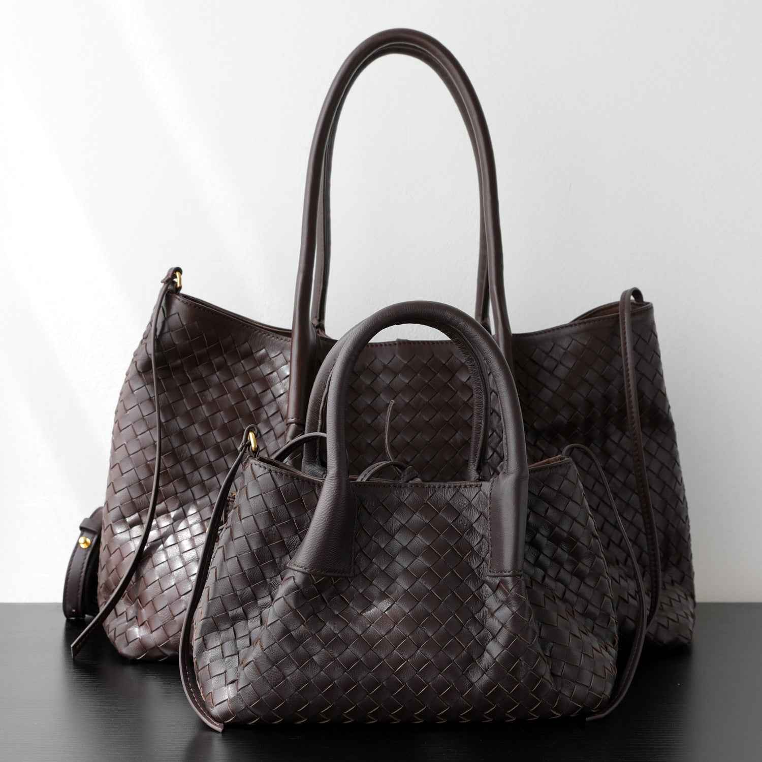 "Montefioralle" Sac fourre-tout en cuir tressé porté épaule