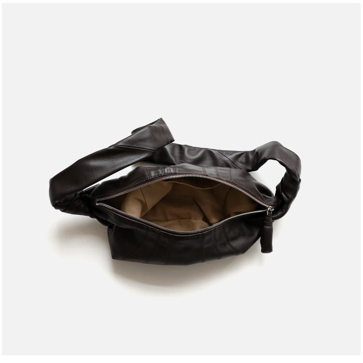 Sac croissant femme en cuir véritable, sac bandoulière café – vue de l'intérieur