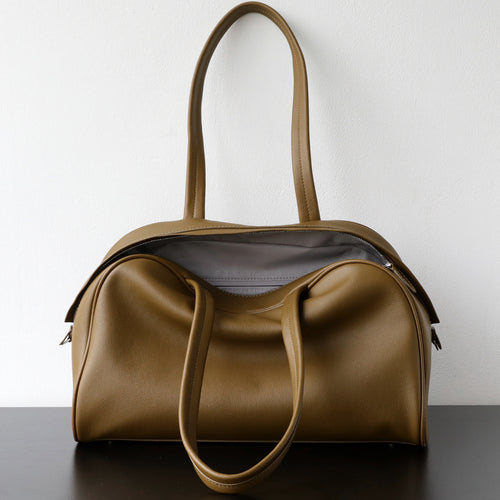 Sac fourre-tout femme cuir pleine fleur, sac vintage intemporel haut de gamme, coloris olive, vue frontale