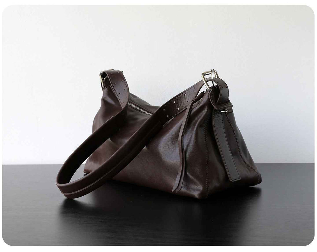 "Mantova" Sac hobo bandoulière en cuir de vachette tanné végétal
