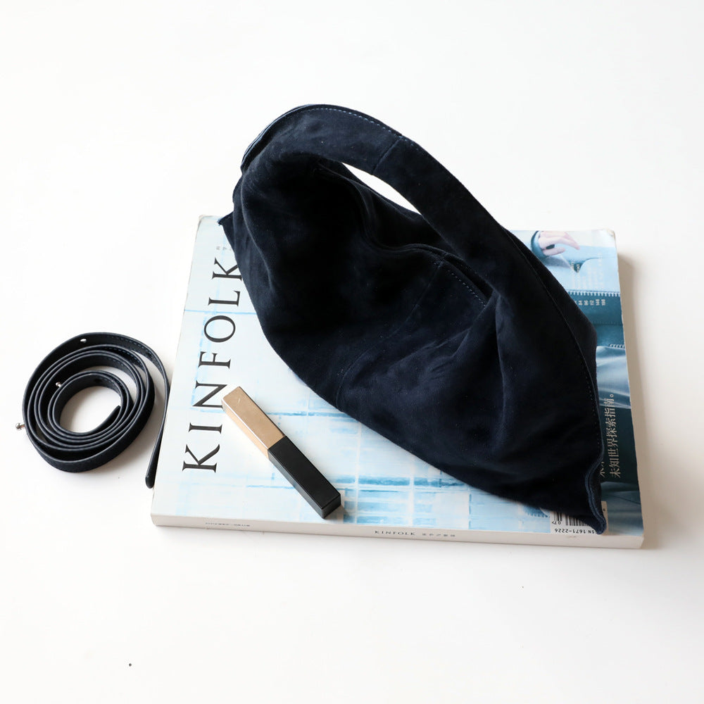 Sac à main en daim en cuir véritable pour femme, coloris bleu nuit, vue de ciel