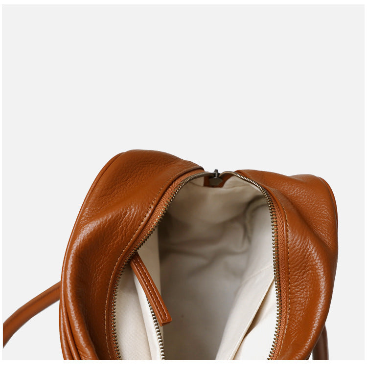 Sac à main femme en cuir pleine fleur, sac simple  marron, vue de l'intérieur