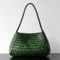 Sac à main femme en cuir véritable, sac en cuir tressé pleine fleur, coloris vert– design élégant vue frontale