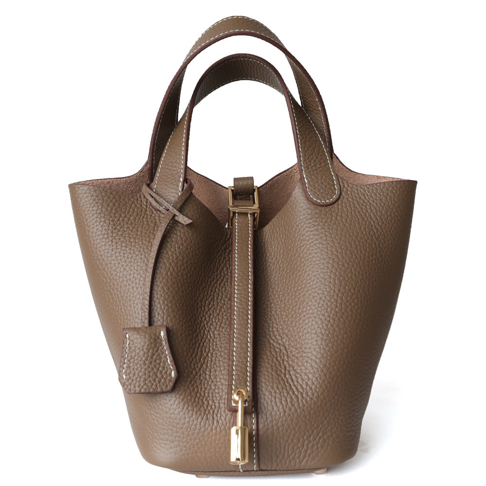 Sac seau en cuir véritable, grande capacité, coloris marron, vue frontale