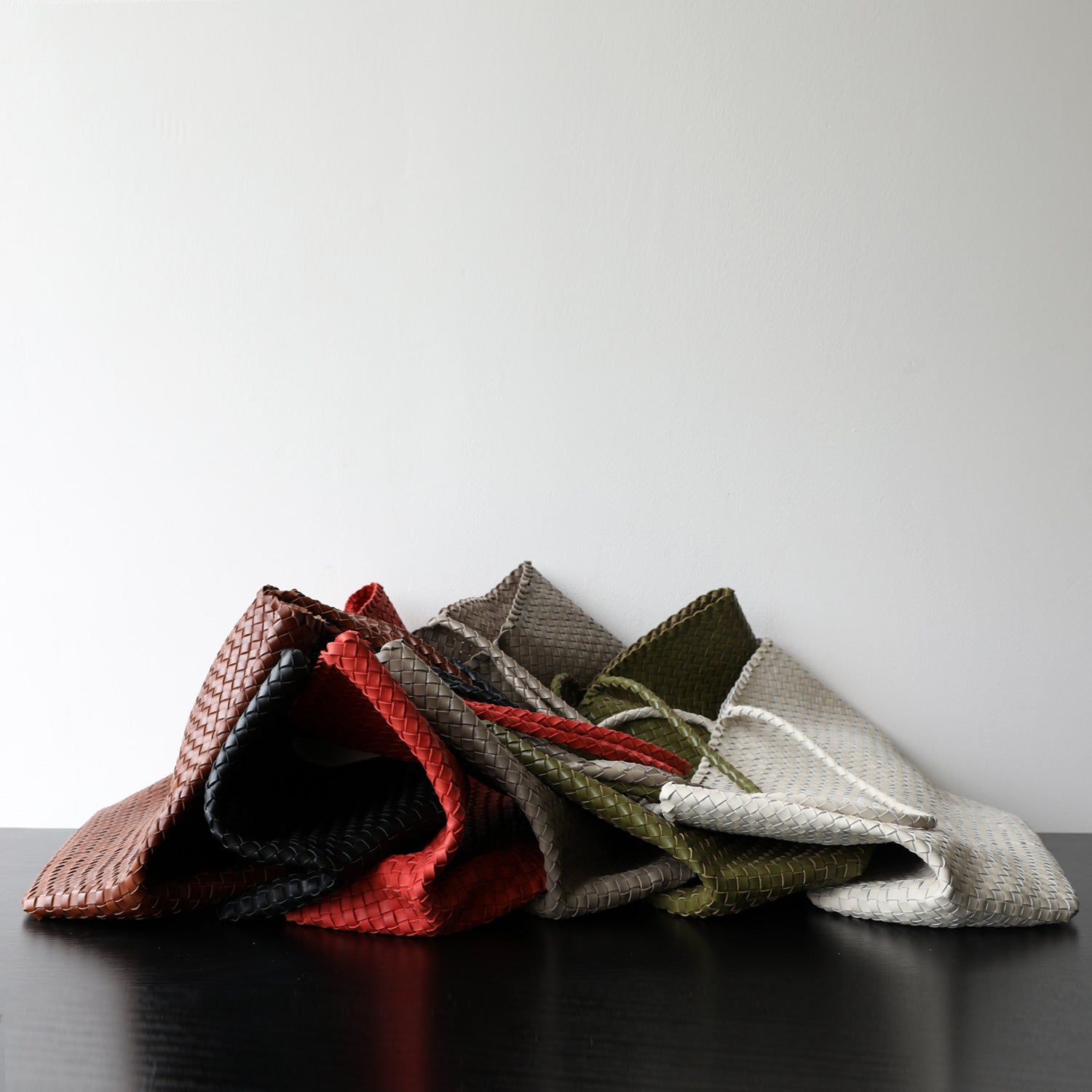 "Tropea" Sac cabas femme en cuir tressé porté épaule